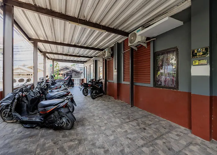 RedDoorz Plus near ITC Cempaka Mas 2 Jakarta